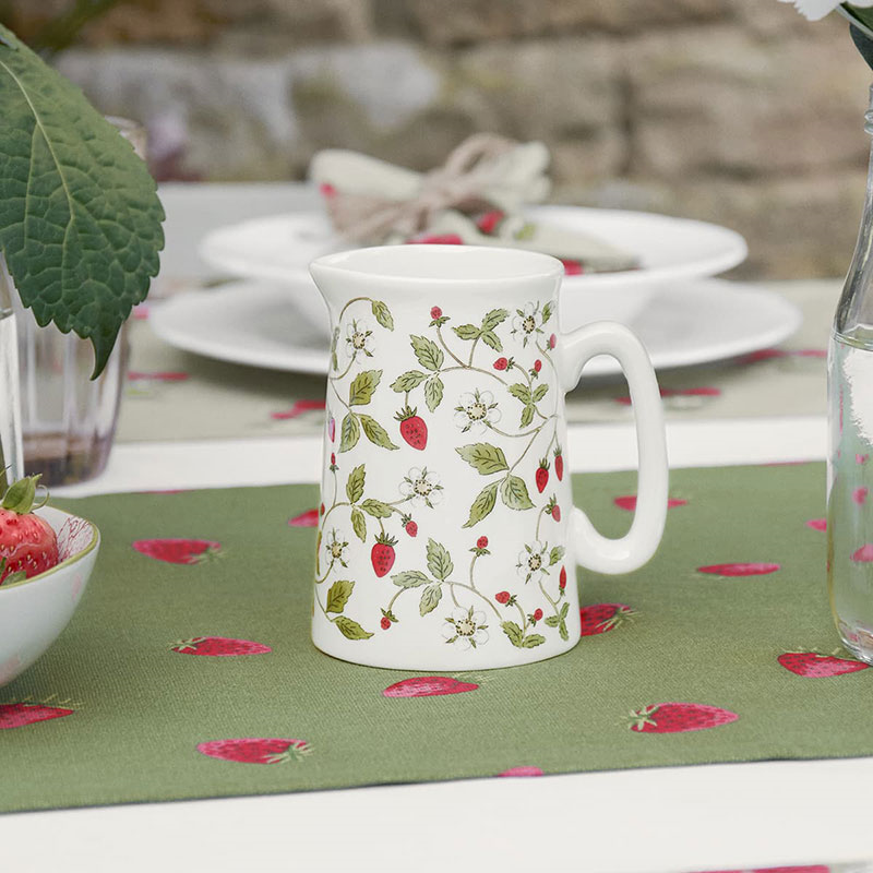 Strawberries Small Jug, 300ml, White, Green, Red-0