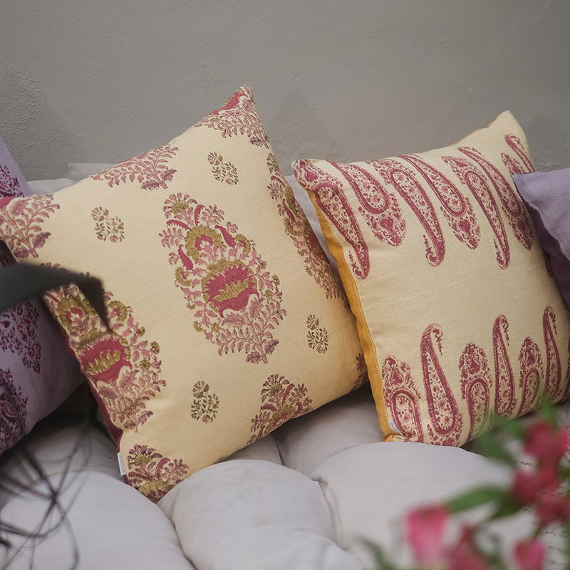 Leena Linen Cushion, 50cm x 50cm, Burgundy-4