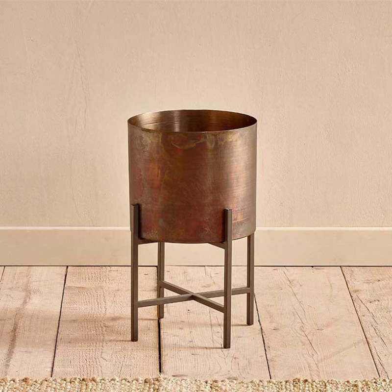 Juoni Iron Planter, H35 x W30 x D30cm, Aged Antique Brass-2