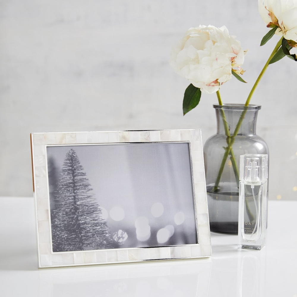 Mother of Pearl Photograph frame, 5 x 7", White-0