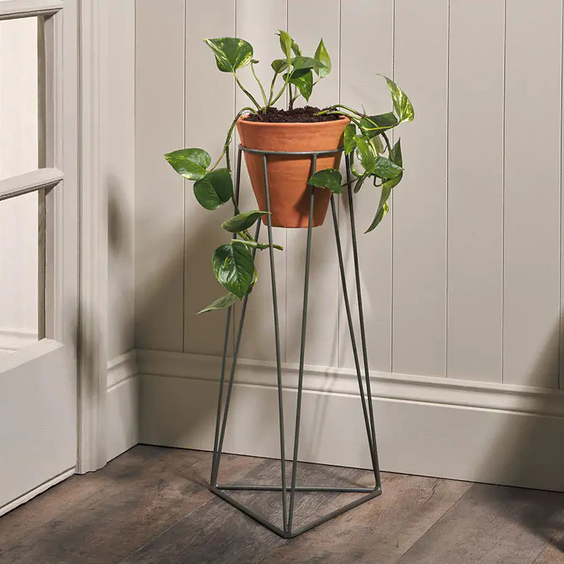 Jara Large terracotta planter with stand, D63 x 29 x 29cm, Terracotta/Black-0