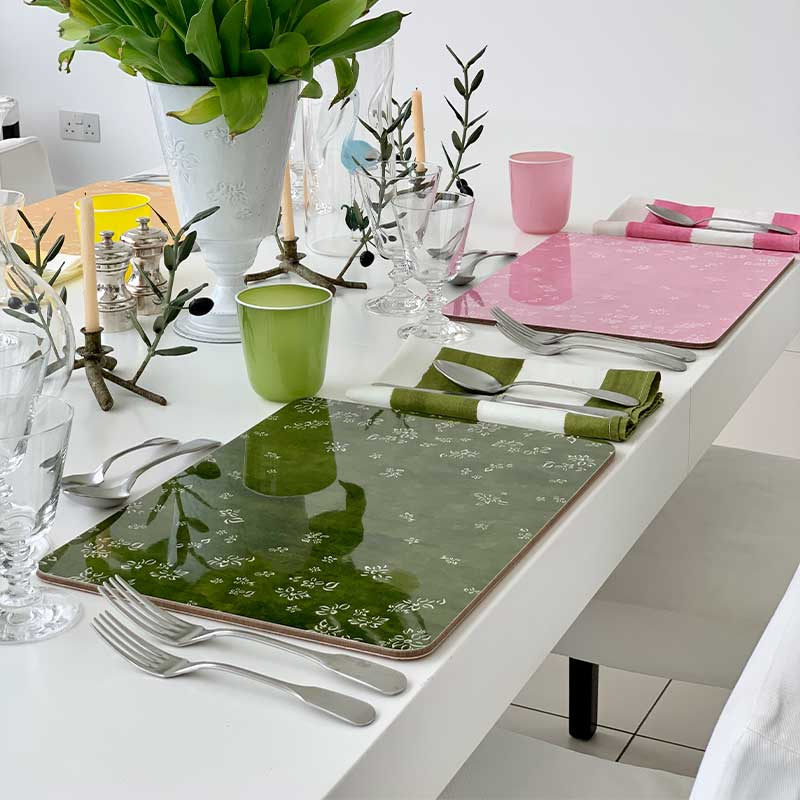 Falling Flower Rectangle Placemat, 38 x 29 cm, Avocado Green-2