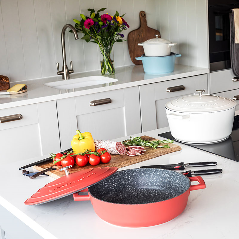 Shallow Casserole Dish, 4L, Red-1