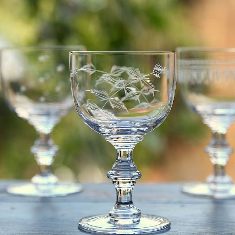 Fern Set of 4 Patterned Crystal Wine Goblets, 250ml, Clear-1