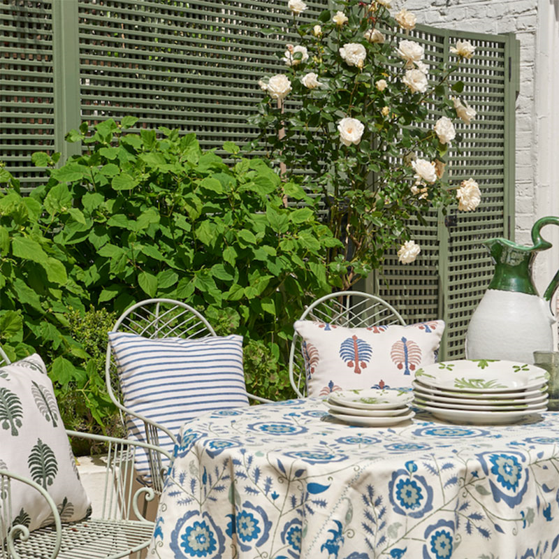 Simla Tablecloth, 170 x 250cm, Blue and Green-3