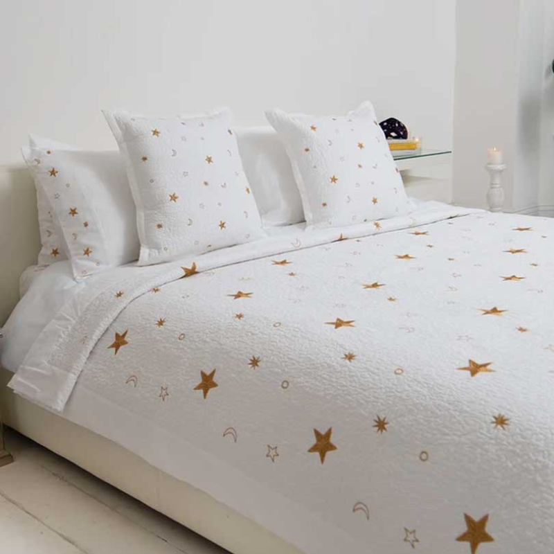 Constellations Quilt, White-3