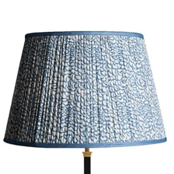 Straight empire Shade, 45cm, turkish blue fishscales with blue tape-0