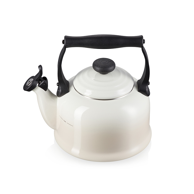 Traditional Kettle, 2.1 litre, Meringue-1