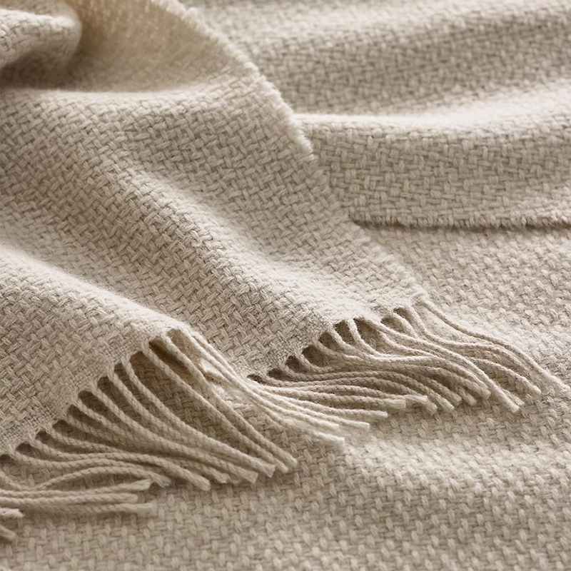 Chepstow Cashmere Blend Throw, 140 x 200cm, Oat-1