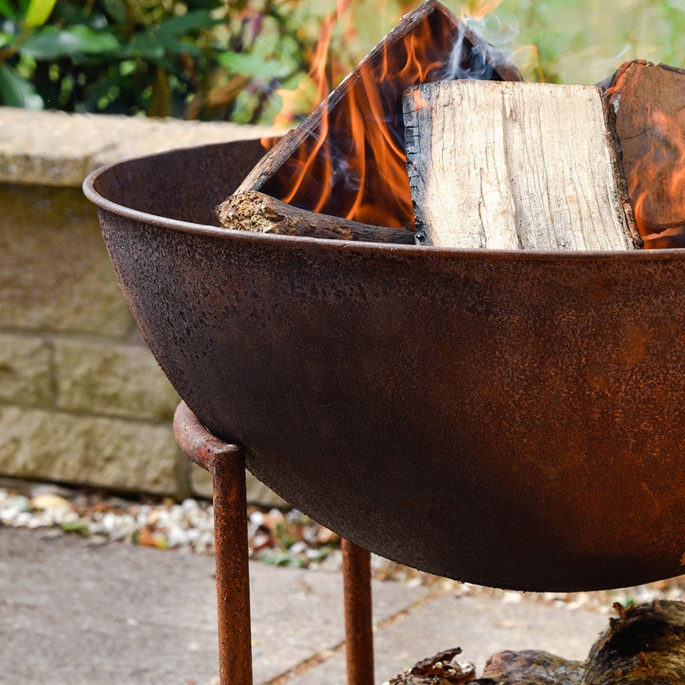 Outdoor cast iron firebowl on stand, W57cm, Rust-3