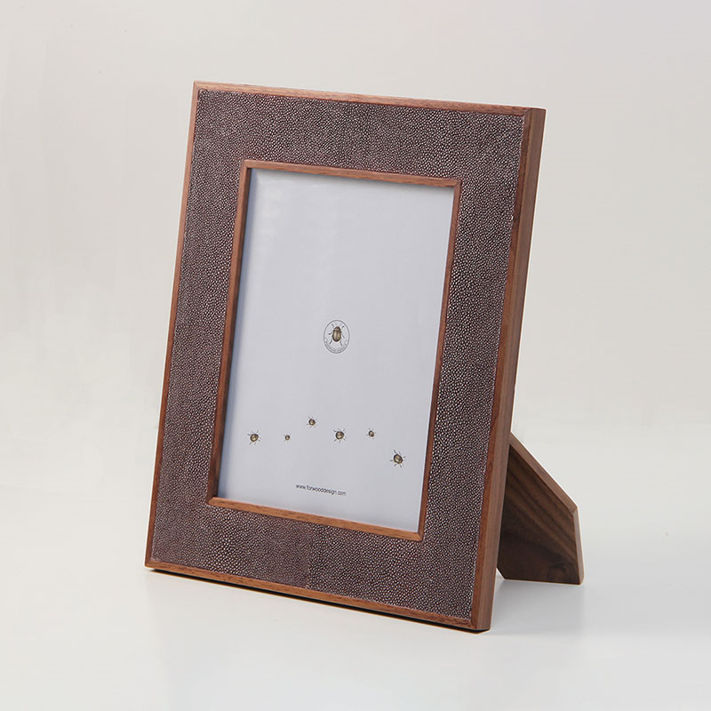 Classic Photo  Frame, 10 x 8", Mulberry Shagreen-0