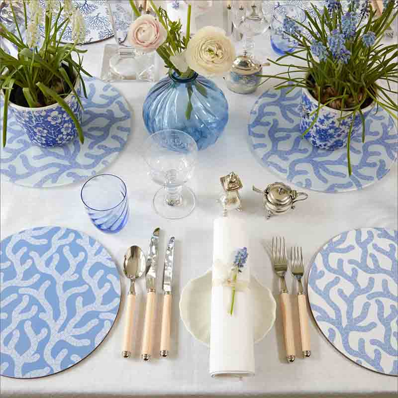 Oceana Boxed Set of 4 Table Mats, D25.5cm, Blue and White-1