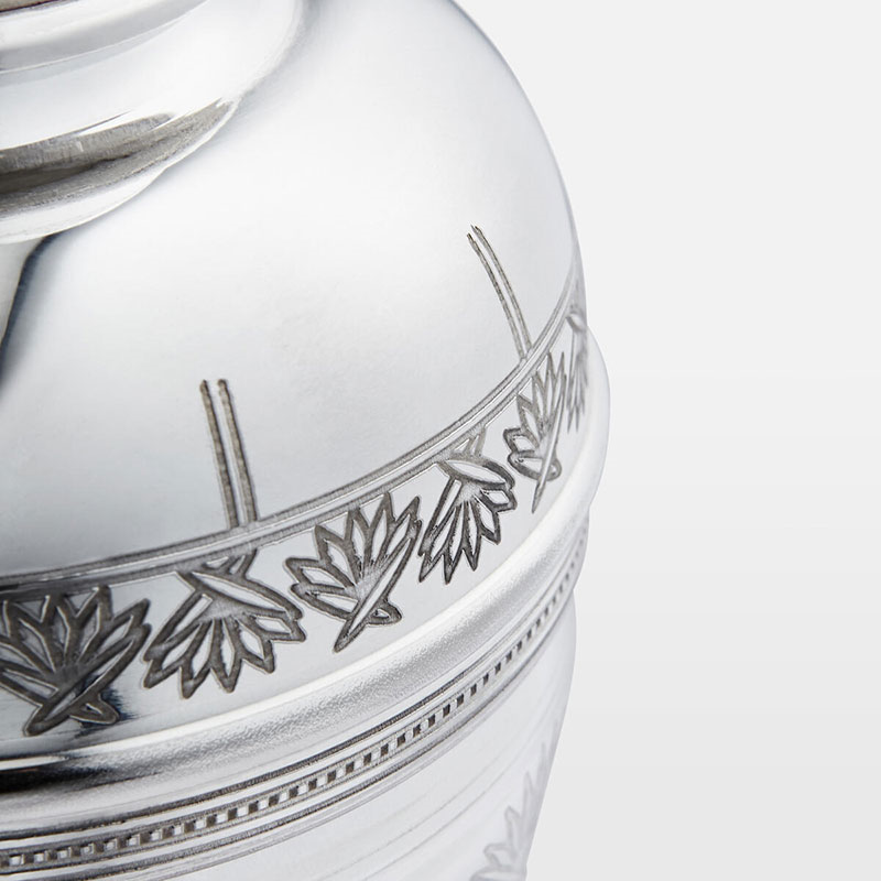 Rochester Engraved Silver Cocktail Shaker, H24cm, Silver-2