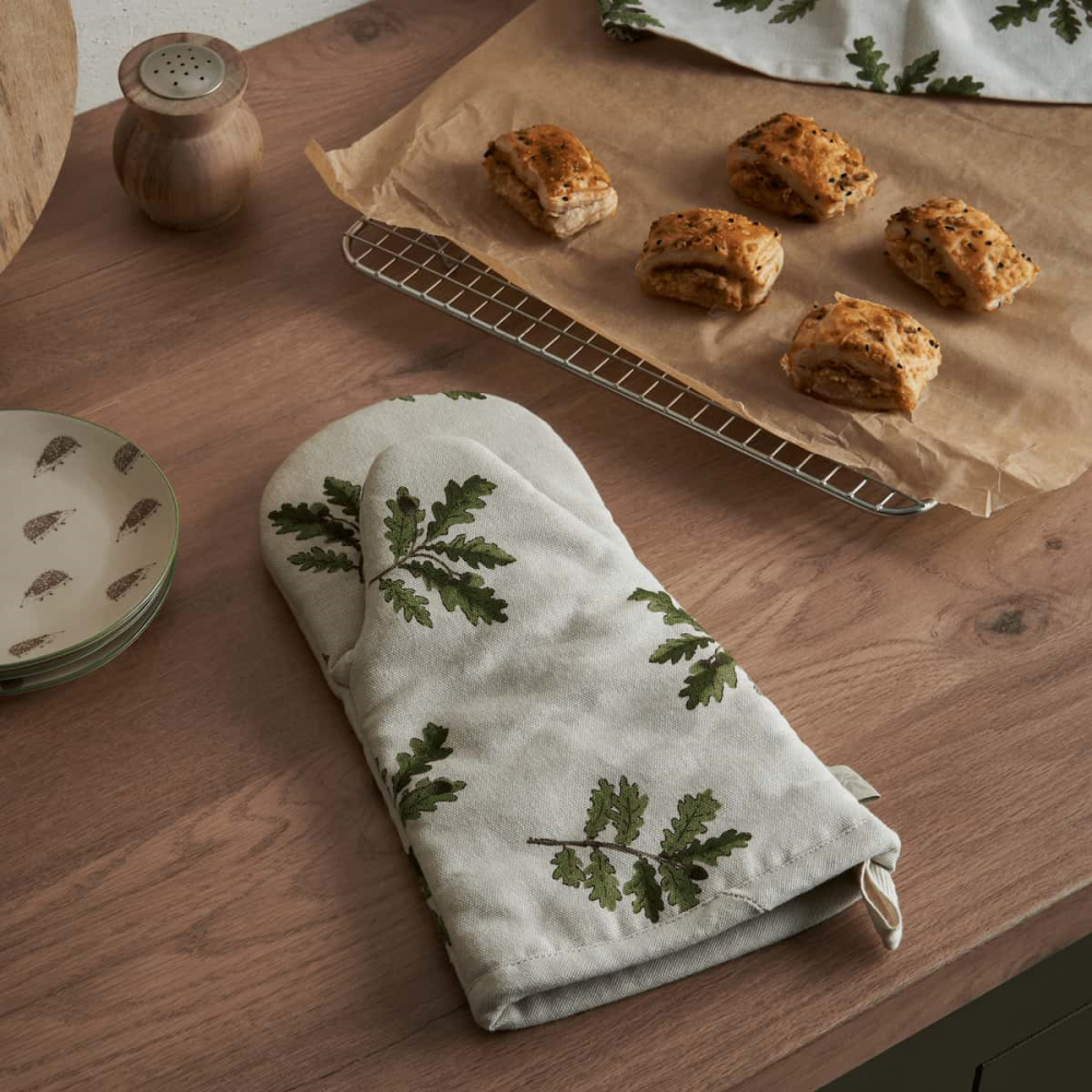 Acorn &  Oak Oven Mitt, H31 x W17cm, Natural-0