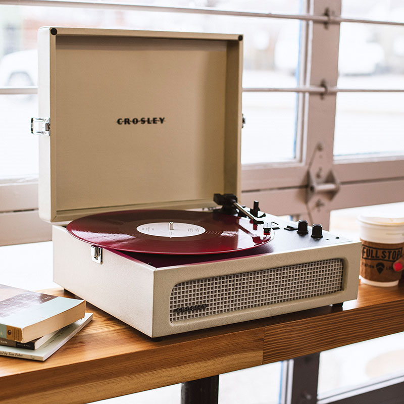 Voyager Portable Turntable, Dune-0