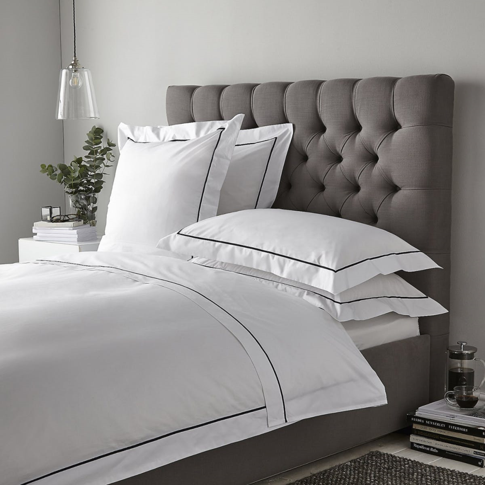 Savoy - 400 Thread Count Egyptian Cotton Double duvet cover, W200 x L200cm, White/Navy-0