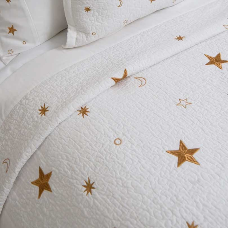 Constellations Quilt, White-1