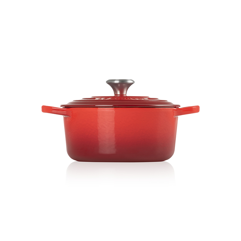 Signature Cast Iron Round casserole, 20cm - 2.4 litre, Cerise-4