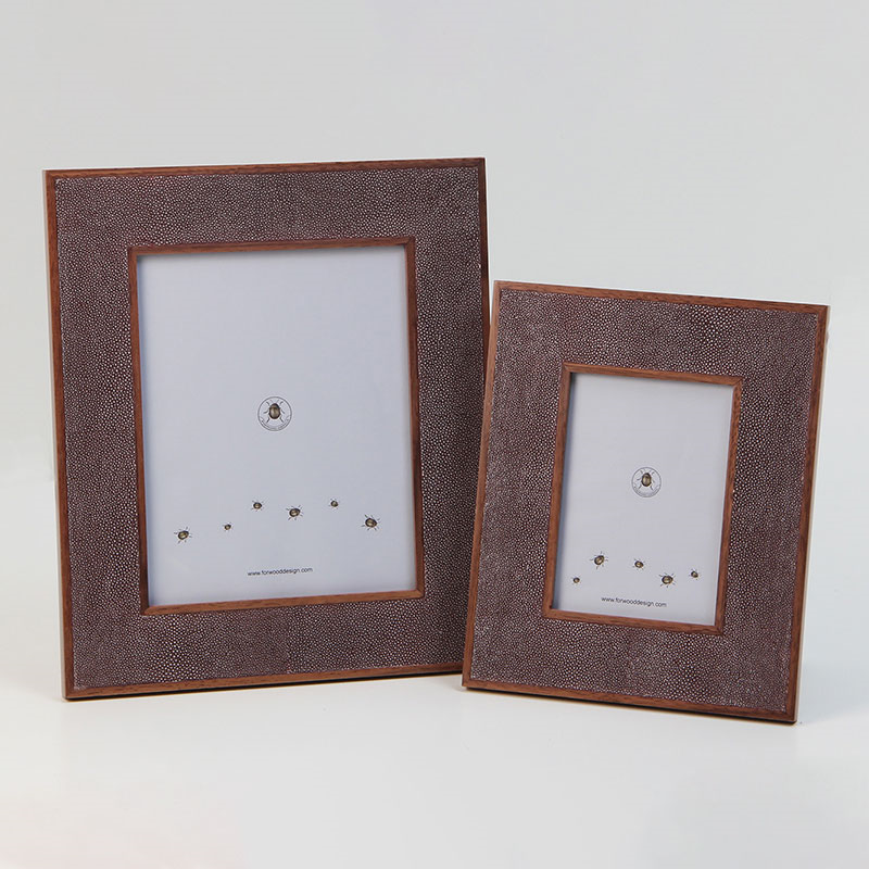 Classic Photo  Frame, 10 x 8", Mulberry Shagreen-5