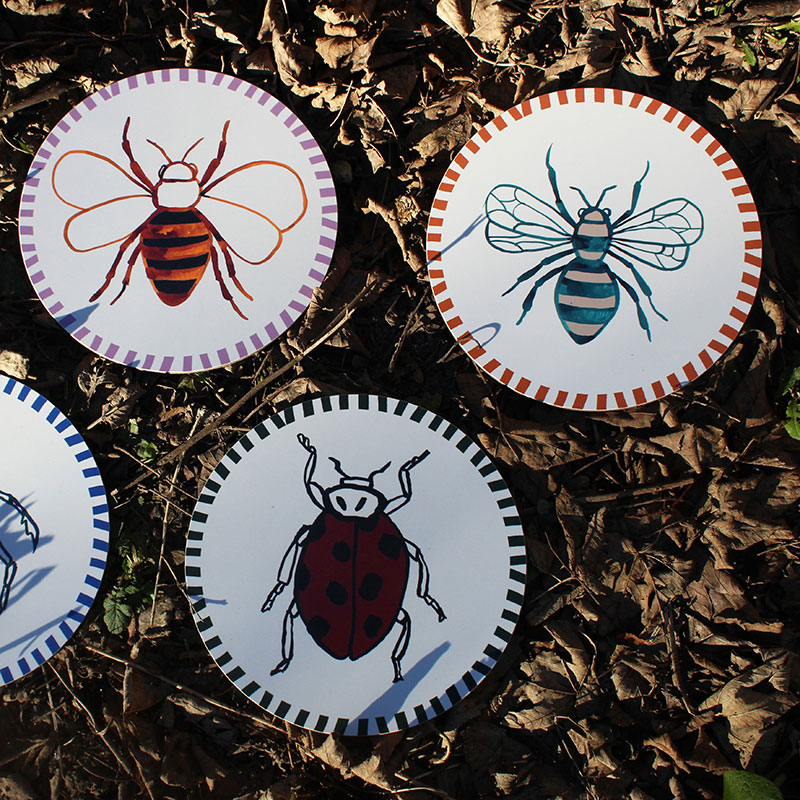 Wasp Placemat, D28cm, Multi-3