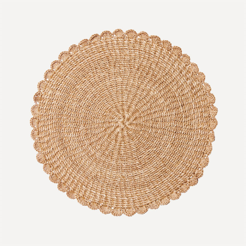 Scalloped Abaca Placemat, D38cm, Natural-1