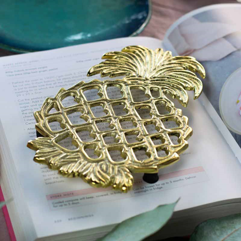 Pineapple Trivet, L19.5 x W13.5cm, Gold-2