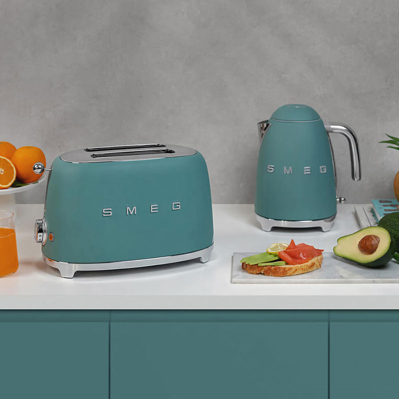 50's Style 2 Slot Toaster, Emerald Green-1