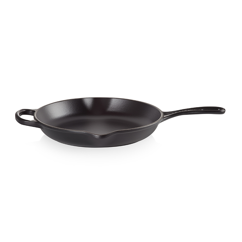 Signature Cast Iron Round skillet, 23cm, Satin Black-3