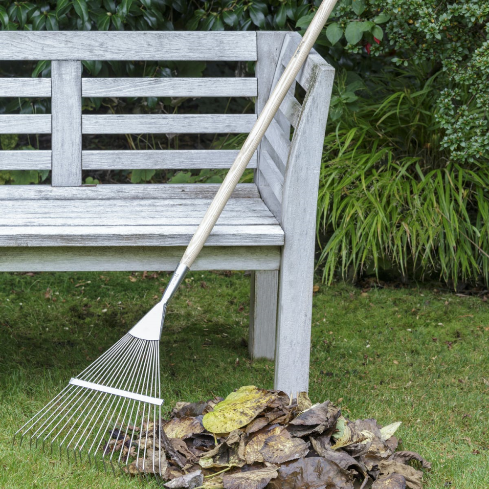 Burgon & Ball Stainless Lawn Rake, Silver/Natural-3