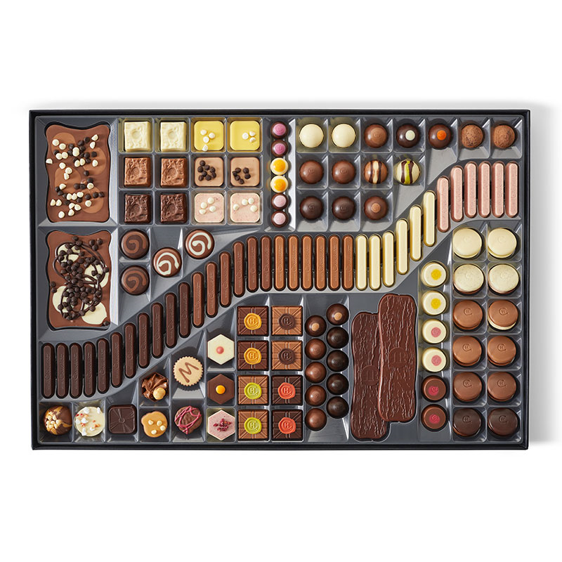 The Grand Chocolatier's Table Chocolate Collection, 1.4kg-1