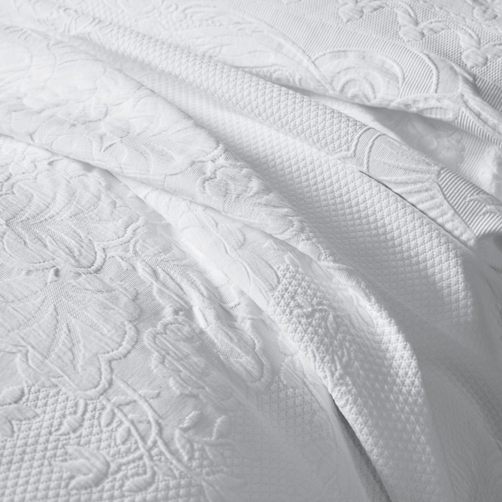 Vintage Etienne - Cotton Super king bedspread, 280 x 260cm, White-1