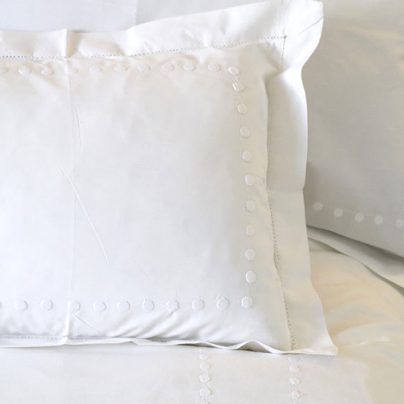 Dots Standard Pillowcase, White-2