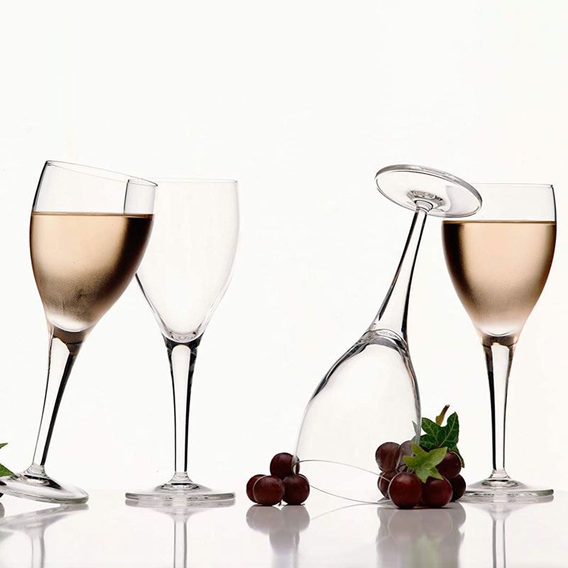 Michelangelo Masterpiece set of 4 wine glasses, 235ml-2