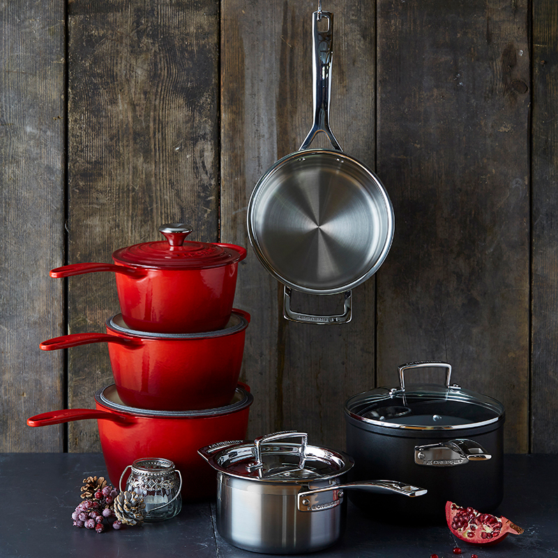 Signature Cast Iron Saucepan, 20cm, Cerise-7