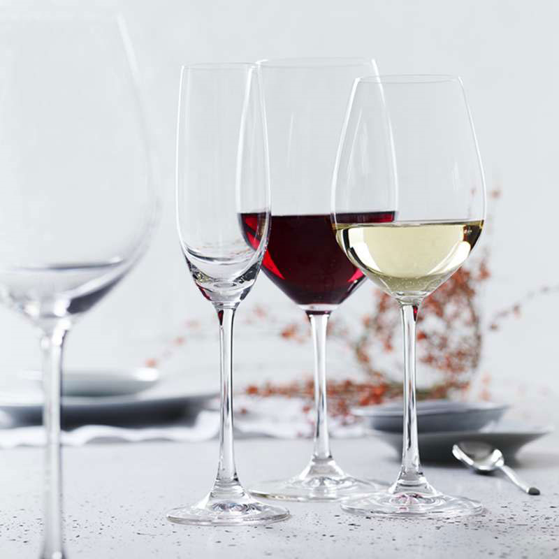 Salute Set of 4 Red Wine Glasses, 550ml, Clear-0