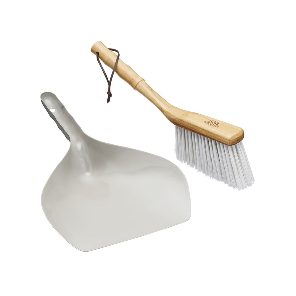 Living Nostalgia Dustpan and brush-0