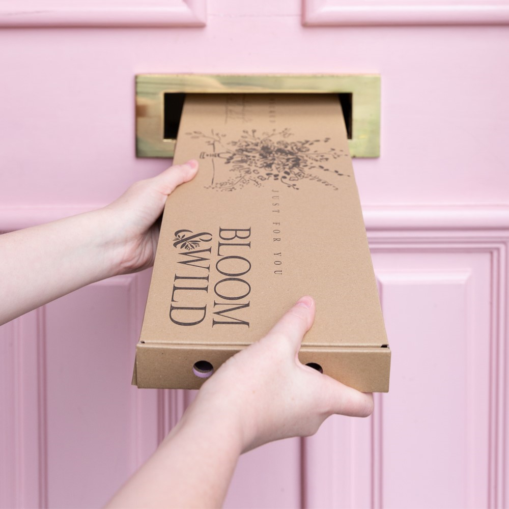 Lux Letterbox flower subscription, 6 months-3