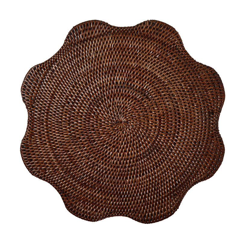 Scalloped Rattan Placemat, D36cm, Brown-1