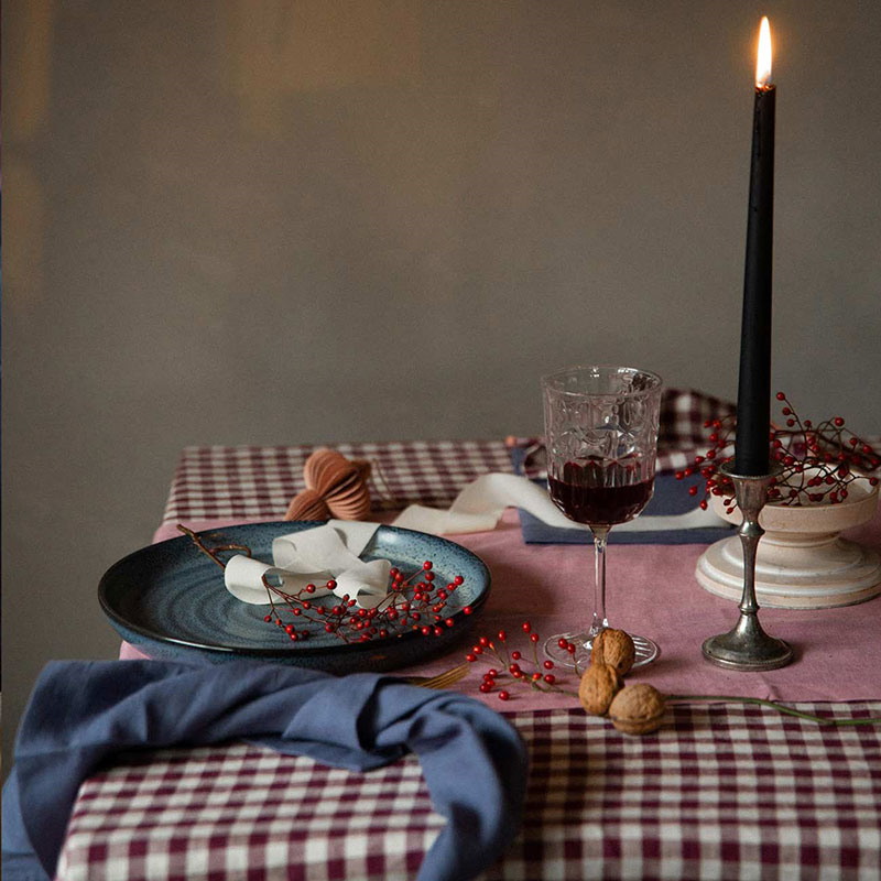 Gingham Linen Tablecloth, 150 x 250cm, Berry-2