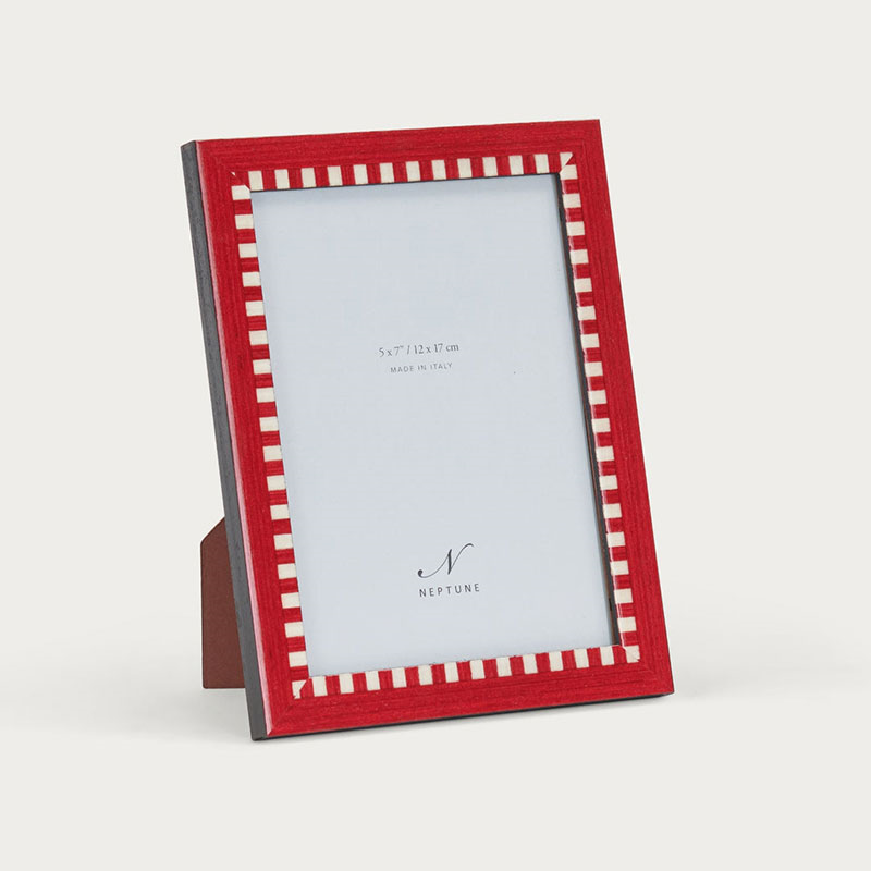 Montpellier Photo Frame, 5 x 7", Red-1