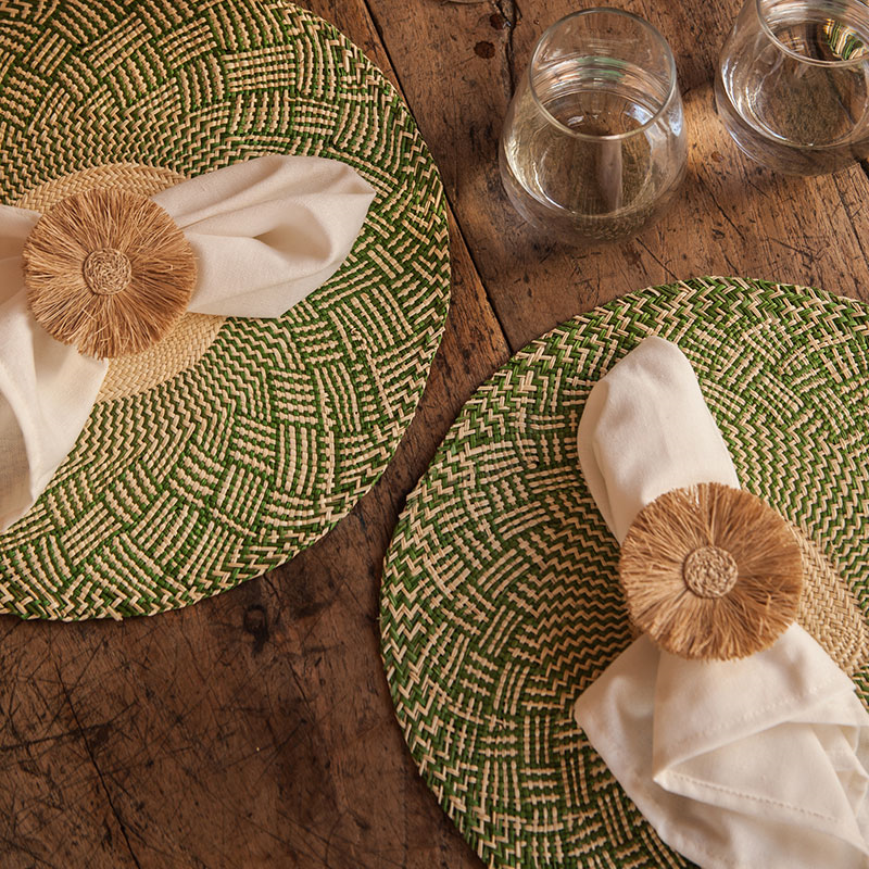 Nariño Set of 2 Woven Placemats, D39cm, Olive Green-2