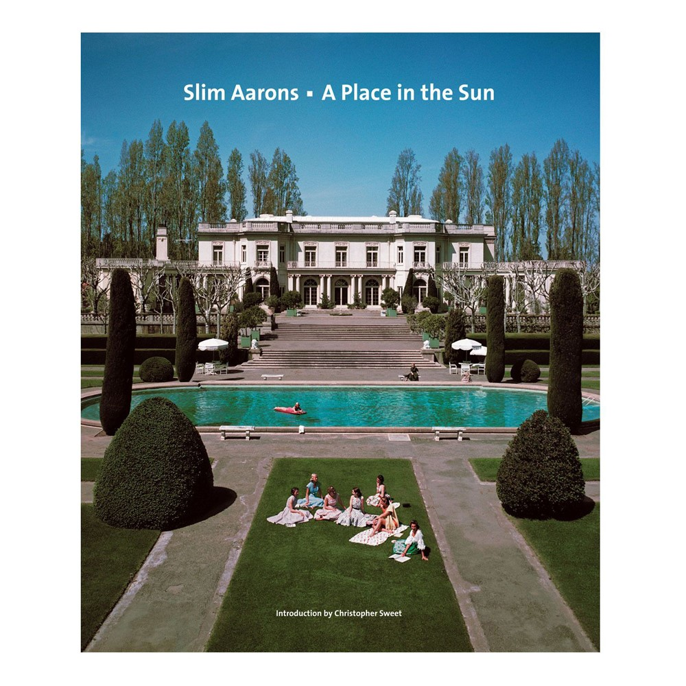 Slim Aarons: A Place in the Sun-0