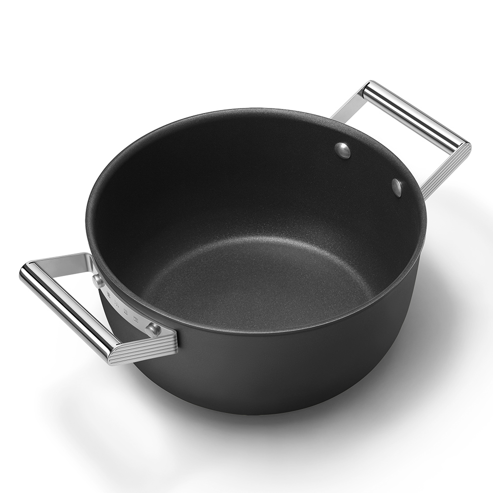 Retro 50's Style Non-Stick Casserole Dish, 26cm, Black-11