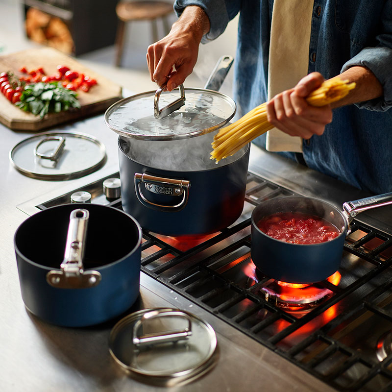 Space Folding Saucepan & Lid, 23cm, Midnight Blue-0