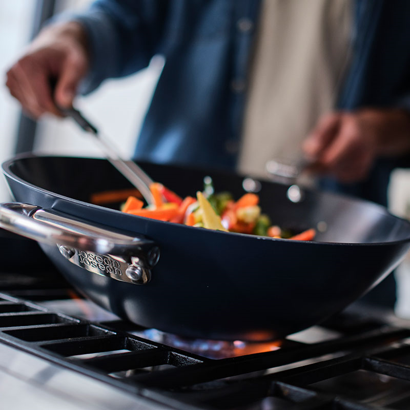 Space Folding Ceramic Non-Stick Wok, 32cm, Midnight Blue-2