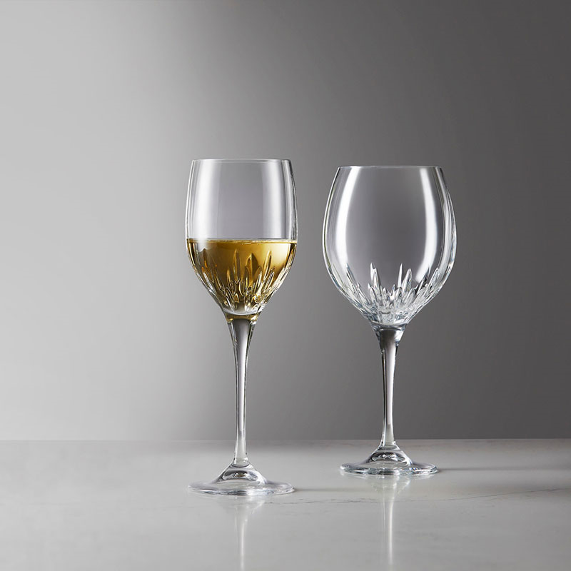 Vera Wang - Duchesse Pair of wine glasses-2