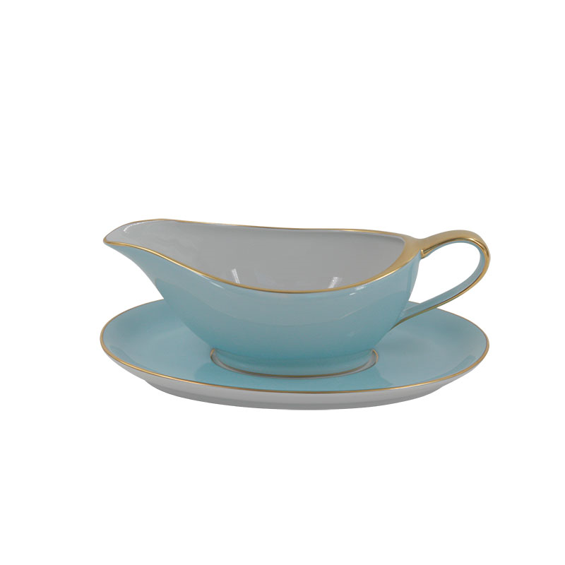 Sous Le Soleil Sauceboat On Tray, 350ml, Matt Gold Classic Celadon-1