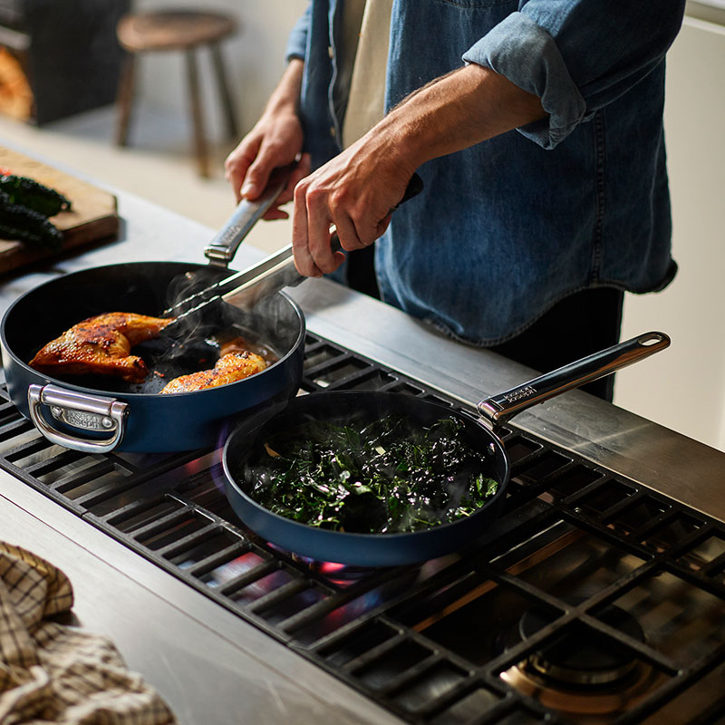 Space Folding Ceramic Non-Stick Saute Pan & Lid, 28cm, Midnight Blue-3