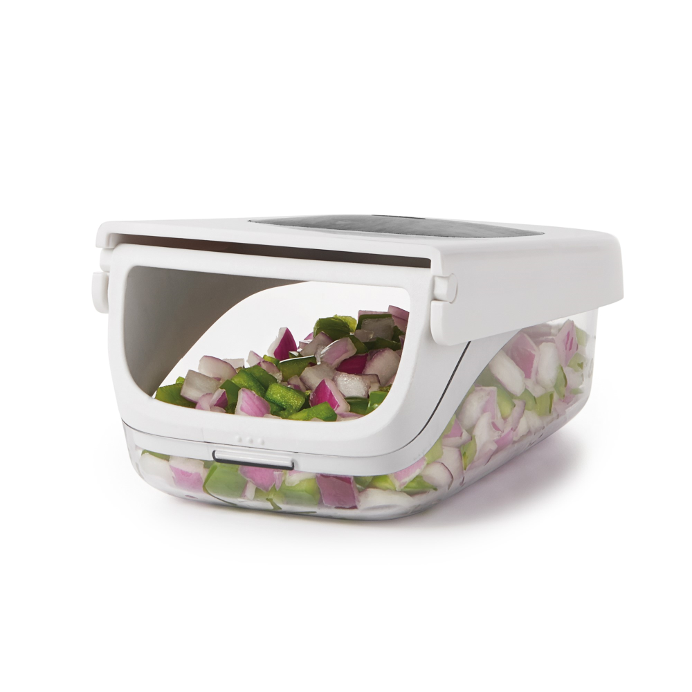 Vegetable chopper with easy pour opening-1