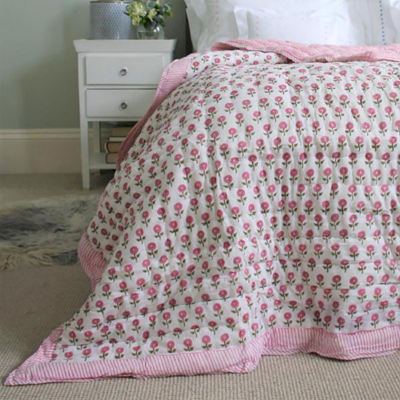 Daisy King/Super King  Size Quilt, Pink-6